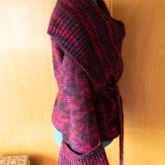 Marc by Marc Jacobs 100% Wool Burgundy Purple Pink Belt Collar Sweater wmns L/XL - Picture 7 of 11